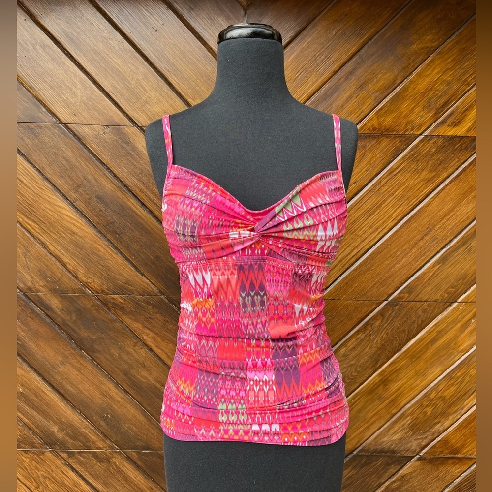 NWOT Bleu Rod Beattie twist front underwire tankini - size 6